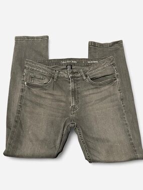 Calvin Klein Women’s Gray Slim Boyfriend Mid Ride Jeans Size 6